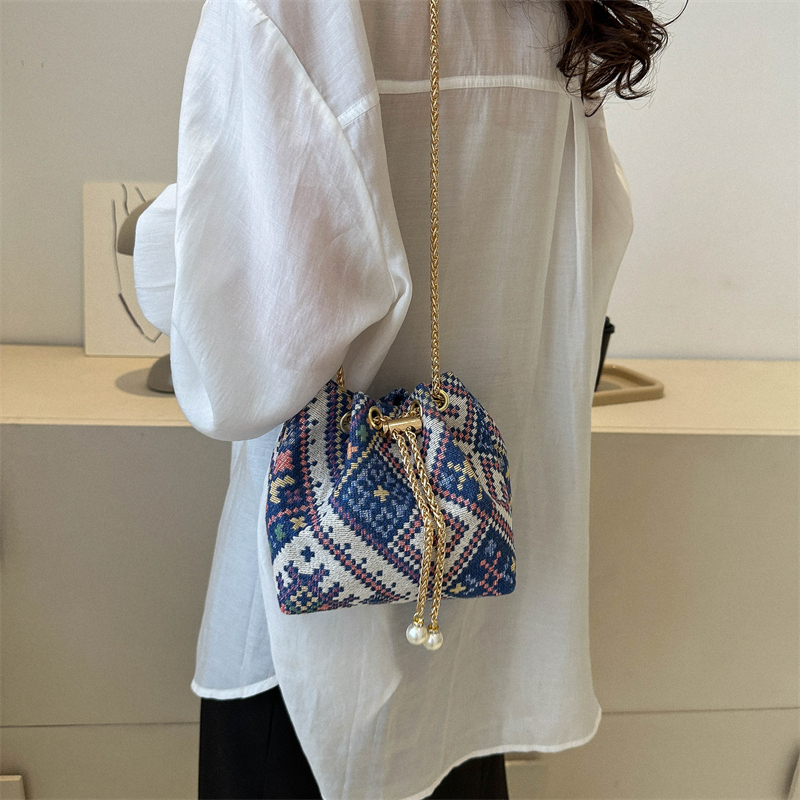 Women's Canvas Color Block Basic Streetwear Bucket String Shoulder Bag Crossbody Bag display picture 12