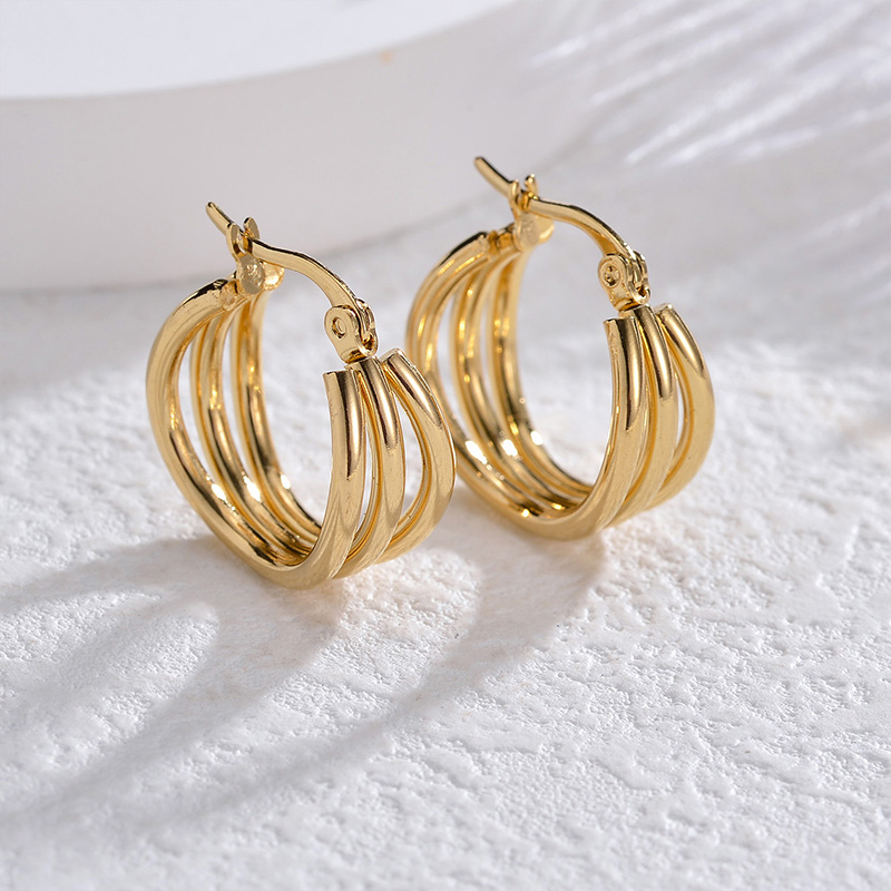 1 Pair Simple Style Streetwear Solid Color Plating Stainless Steel 18K Gold Plated Hoop Earrings display picture 1