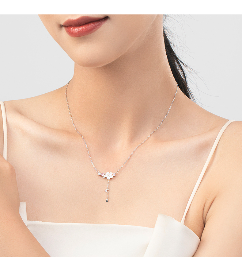 Elegant Simple Style Flower Sterling Silver Plating Three-dimensional Inlay Shell Zircon Rhodium Plated Pendant Necklace display picture 3