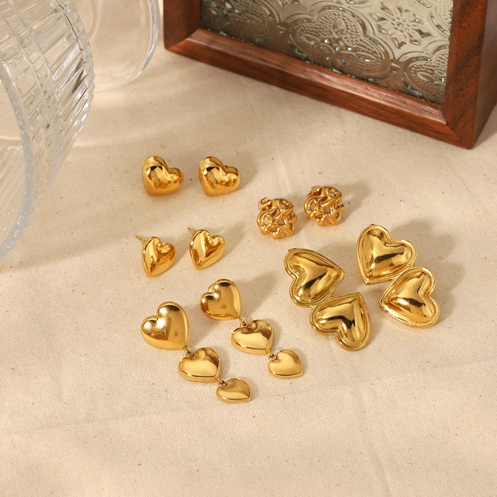 1 Pair Classic Style Heart Shape Polishing Plating 304 Stainless Steel Drop Earrings Ear Studs display picture 4
