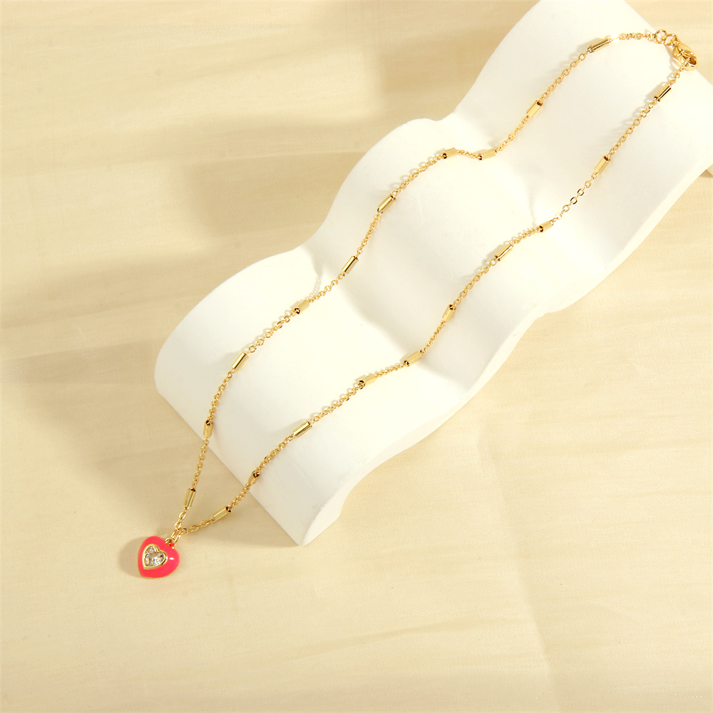 Süss Einfacher Stil Herzform Kupfer 18 Karat Vergoldet Zirkon Halskette Mit Anhänger In Masse display picture 3