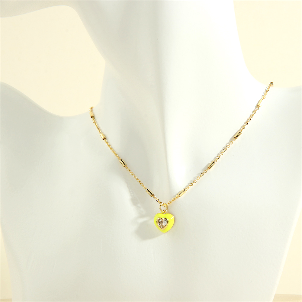 Süss Einfacher Stil Herzform Kupfer 18 Karat Vergoldet Zirkon Halskette Mit Anhänger In Masse display picture 9