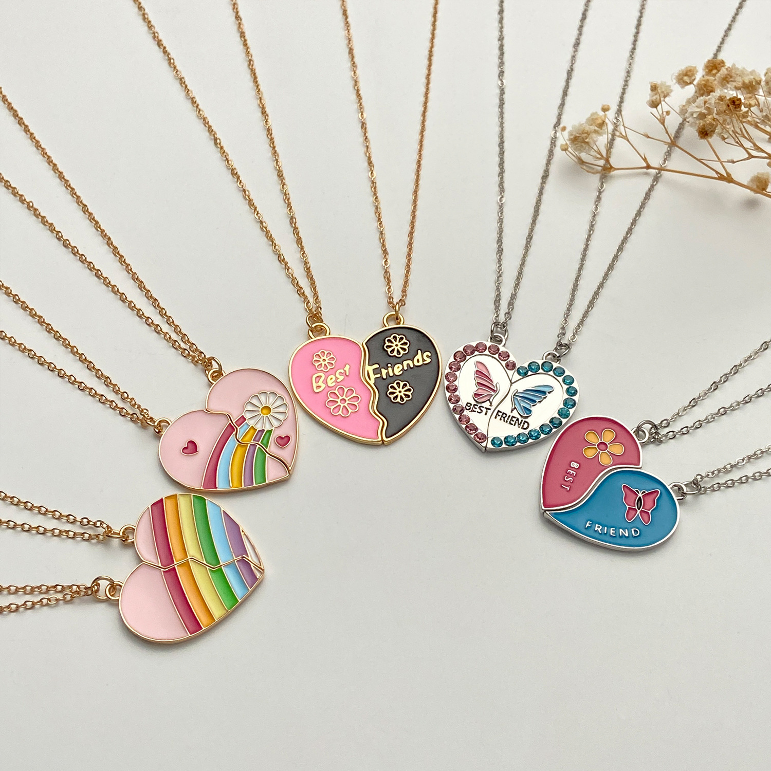 Sweet Heart Shape Alloy Enamel Couple Pendant Necklace display picture 3