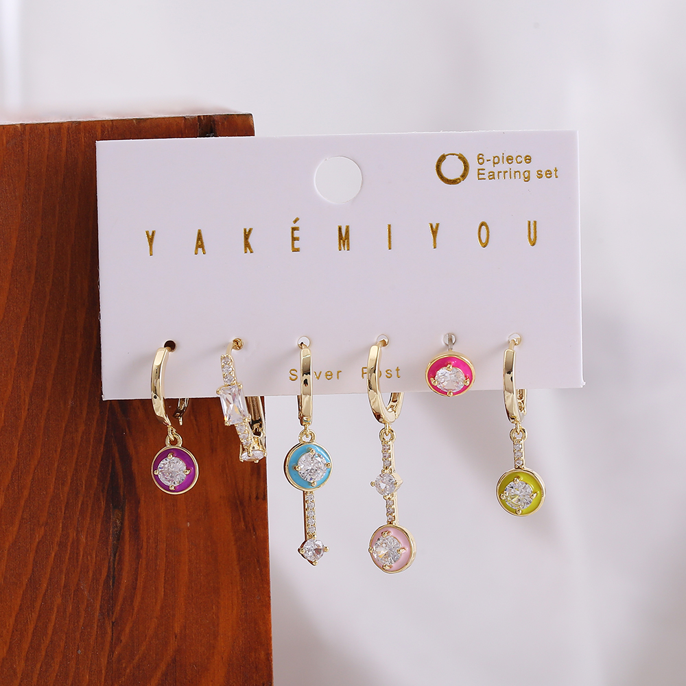 1 Set Casual Oval Asymmetrical Enamel Copper Zircon 14k Gold Plated Dangling Earrings display picture 2