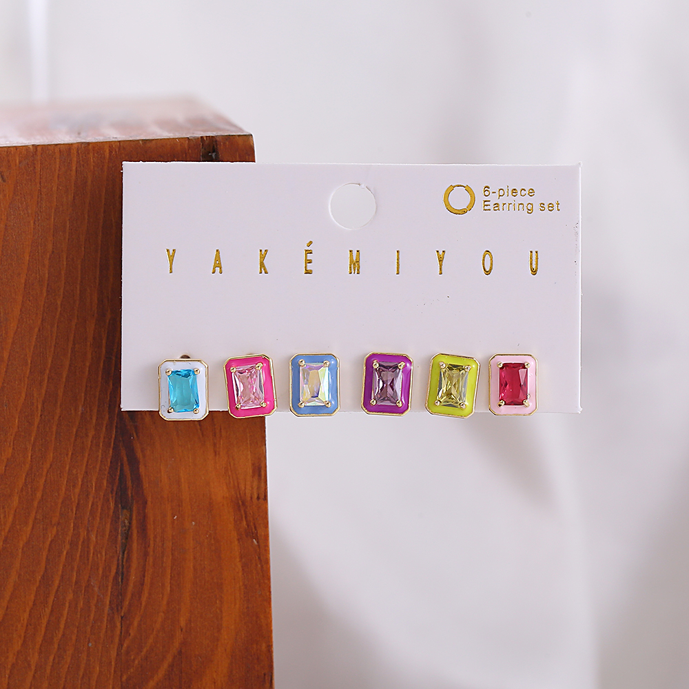 1 Set Yakemiyou Casual Rectangle Asymmetrical Enamel Copper Zircon 14k Gold Plated Ear Studs display picture 4