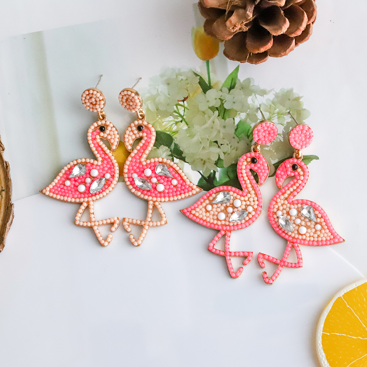 1 Pair Casual Vacation Flamingo Inlay Alloy Resin Drop Earrings display picture 3