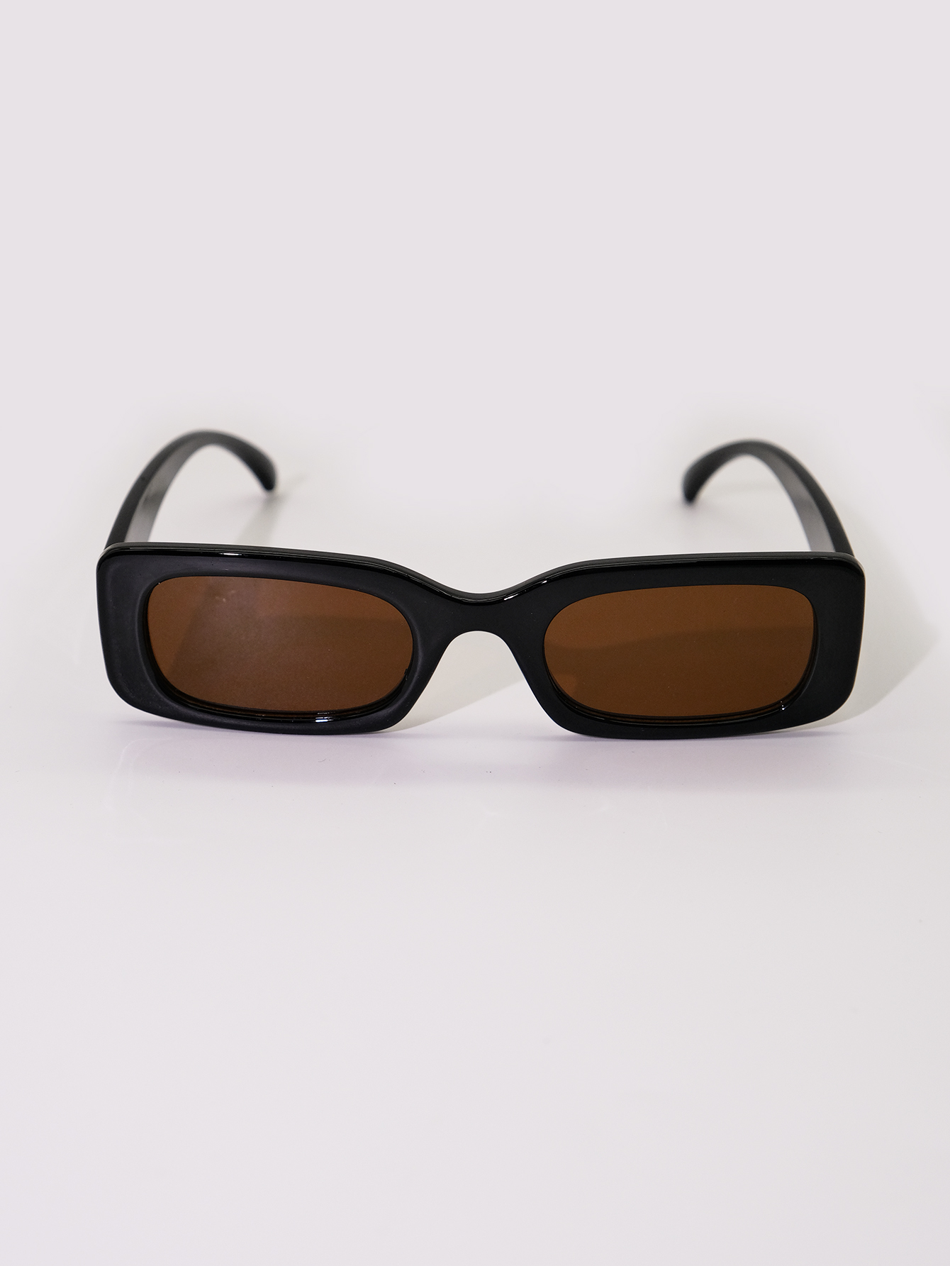 Cute Vintage Style Solid Color Pc Square Full Frame Glasses display picture 1