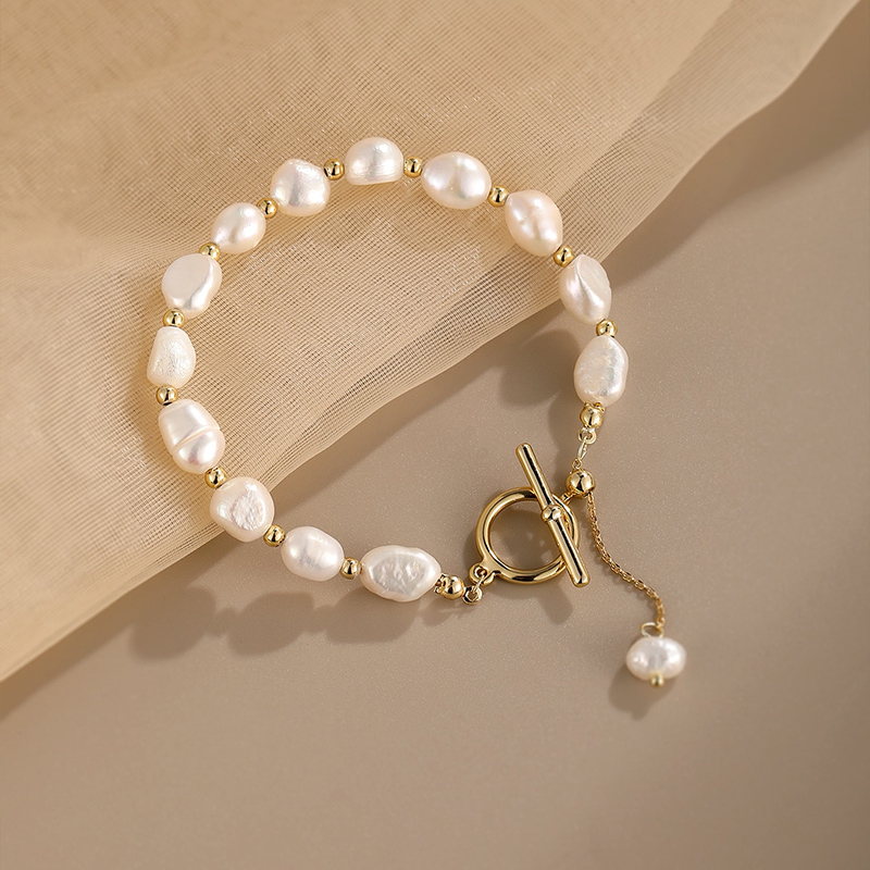 Vintage Style Simple Style Geometric Freshwater Pearl Copper Bracelets display picture 2