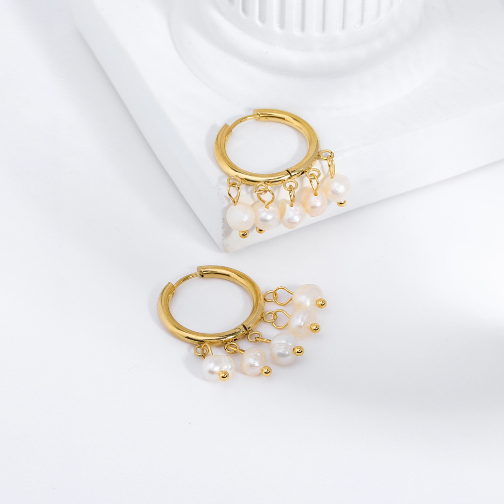 1 Pair Elegant Bohemian Roman Style Circle Plating 201 Stainless Steel Freshwater Pearl 18K Gold Plated Drop Earrings display picture 2