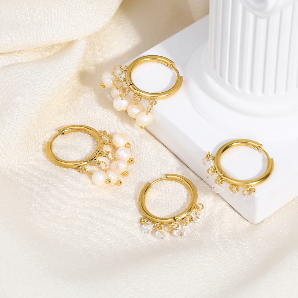 1 Pair Elegant Bohemian Roman Style Circle Plating 201 Stainless Steel Freshwater Pearl 18K Gold Plated Drop Earrings display picture 10