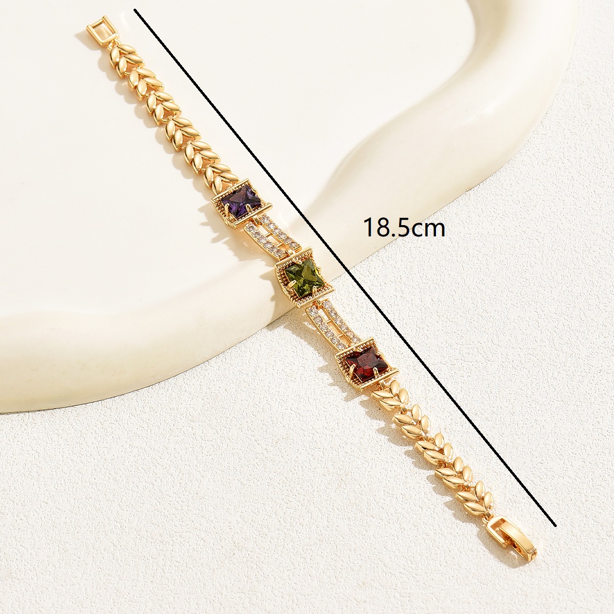 Glam Luxurious Shiny Geometric Leaf Copper Buckle Plating Inlay Zircon 18k Gold Plated Bracelets display picture 1