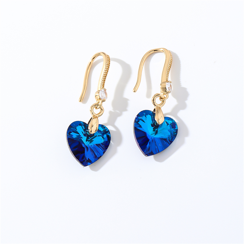 1 Pair Casual Elegant Modern Style Geometric Heart Shape Flower Copper Zircon Gold Plated Drop Earrings display picture 5