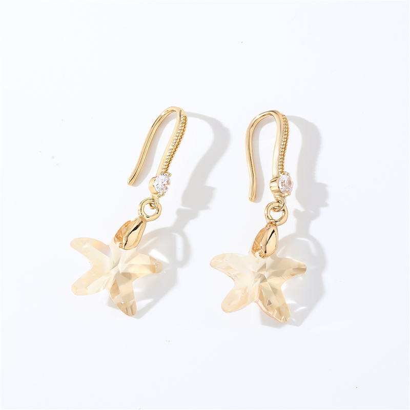 1 Pair Casual Elegant Modern Style Geometric Heart Shape Flower Copper Zircon Gold Plated Drop Earrings display picture 13