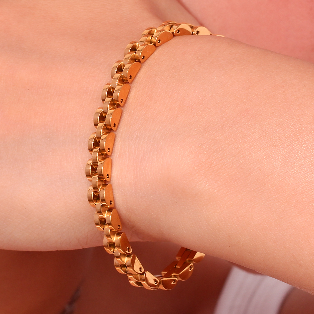 Basic Simple Style Classic Style Solid Color Stainless Steel Plating 18k Gold Plated Bracelets display picture 13