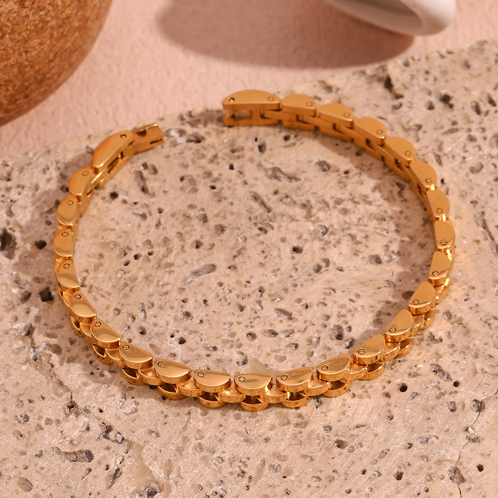 Basic Simple Style Classic Style Solid Color Stainless Steel Plating 18k Gold Plated Bracelets display picture 15