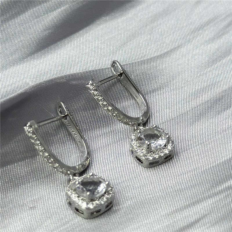 1 Pair Elegant Classic Style Square Inlay Alloy Zircon Drop Earrings display picture 5