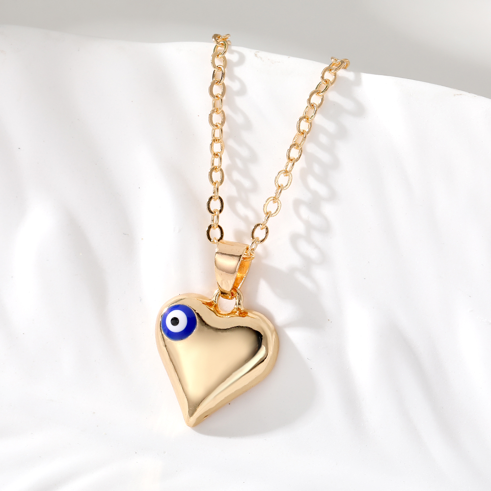 Vintage Style Simple Style Classic Style Heart Shape Eye Alloy Women's Pendant Necklace display picture 3