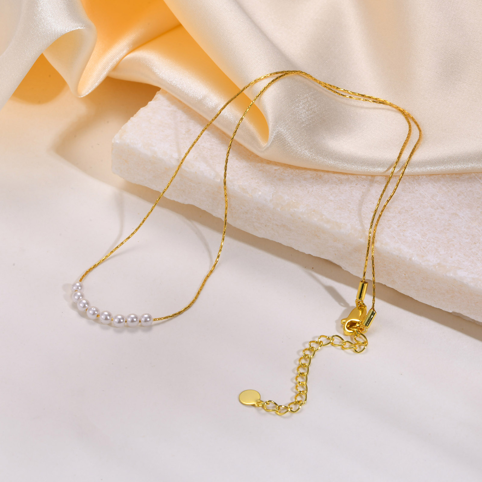 Elegant Einfacher Stil Geometrisch Kupferlegierung Perlen Überzug Inlay Künstliche Perlen Frau Halskette display picture 4