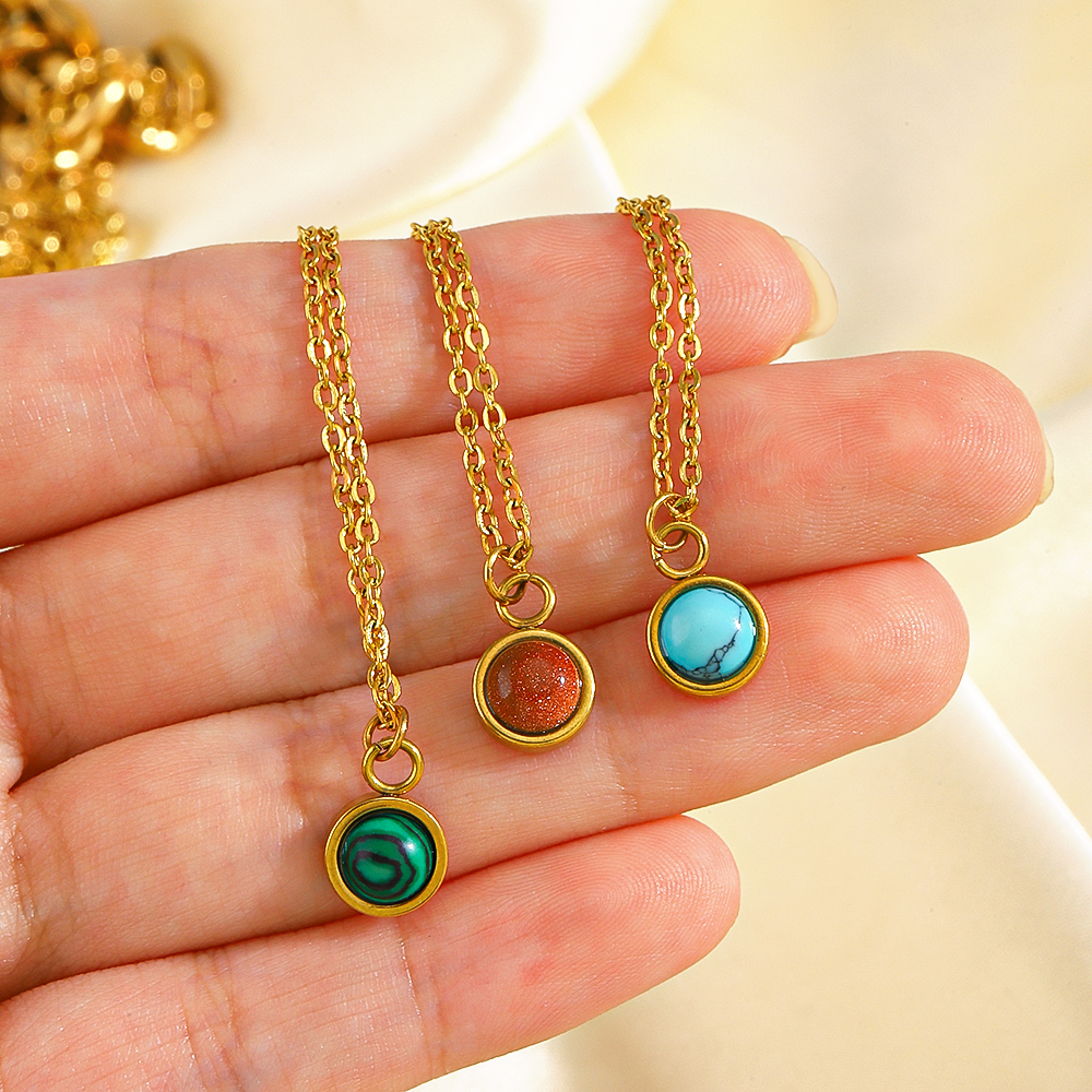304 Stainless Steel 18K Gold Plated Simple Style Streetwear Plating Inlay Round Malachite Turquoise Pendant Necklace display picture 1