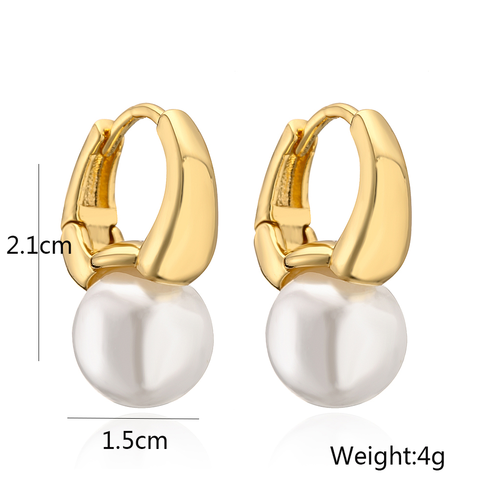 1 Pair Simple Style Geometric Plating Inlay Copper Artificial Pearls 18k Gold Plated White Gold Plated Earrings display picture 1