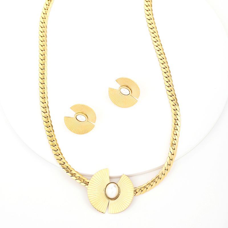 Einfacher Stil Perle Titan Stahl Ohrringe Halskette display picture 4
