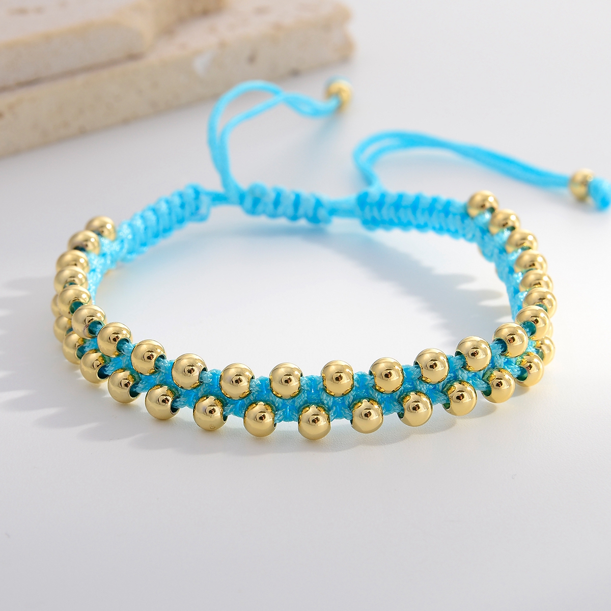 Retro Simple Style Round Gold Plated Wholesale Bracelets display picture 12