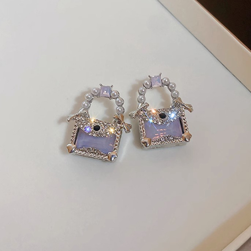 1 Pair Fairy Style Bag Inlay Alloy Artificial Pearls Zircon Earrings display picture 1