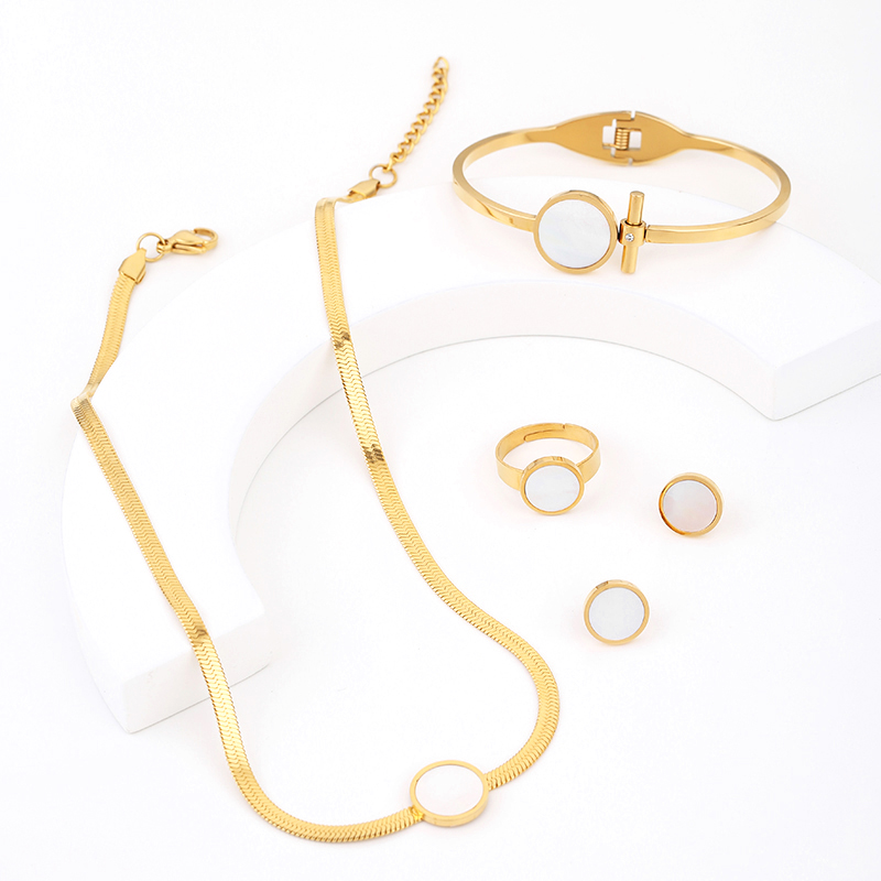 Streetwear Round Titanium Steel Rings Earrings Necklace display picture 8