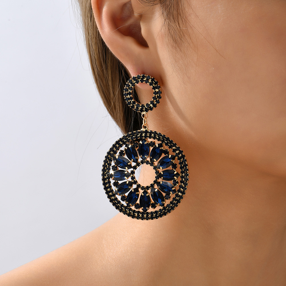 1 Pair Vintage Style Round Plating Hollow Out Inlay Zinc Alloy Glass Drop Earrings display picture 7