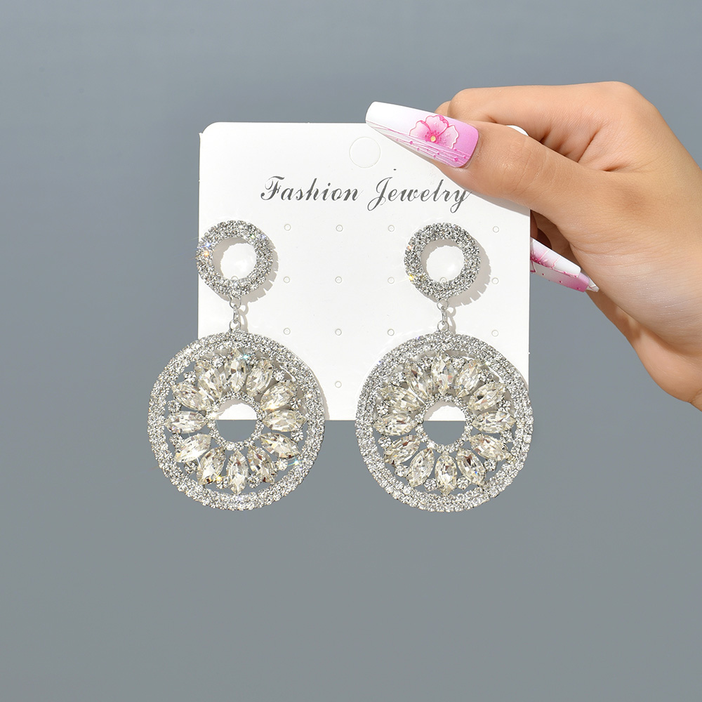 1 Pair Vintage Style Round Plating Hollow Out Inlay Zinc Alloy Glass Drop Earrings display picture 10