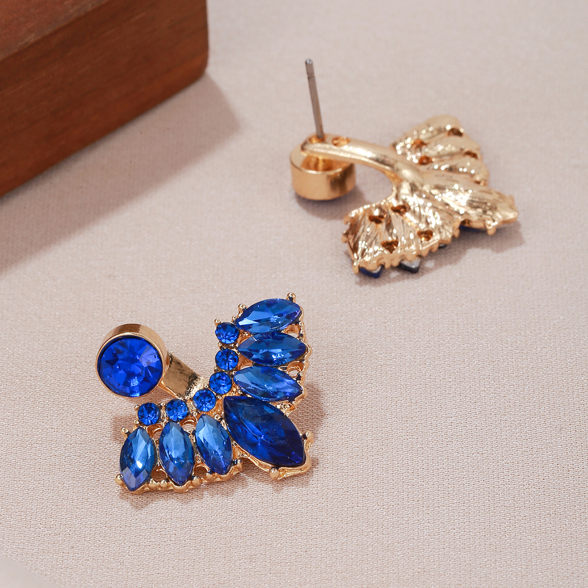 1 Pair Vintage Style Vacation Peacock Inlay Alloy Artificial Rhinestones Gold Plated Ear Studs display picture 12