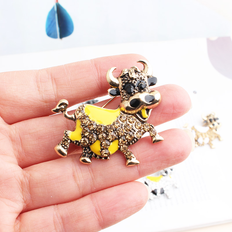 Cute Novelty Streetwear Animal Alloy Unisex Brooches display picture 5