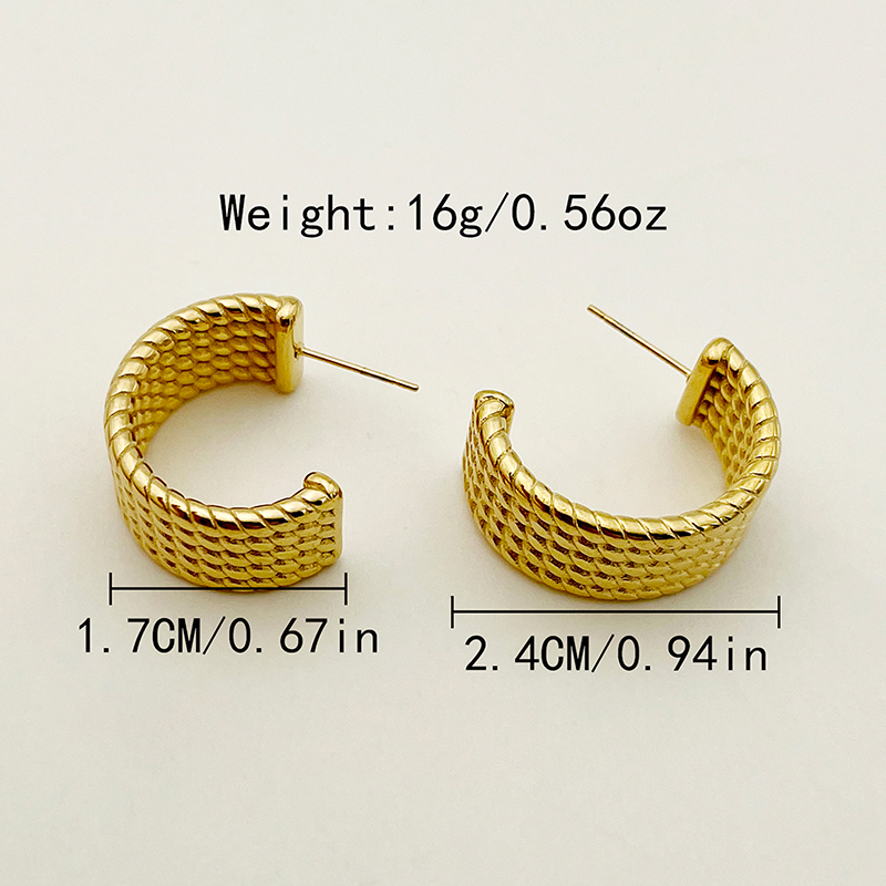 1 Pair Elegant Vintage Style Luxurious C Shape Polishing Plating 304 Stainless Steel 14K Gold Plated Ear Studs display picture 3