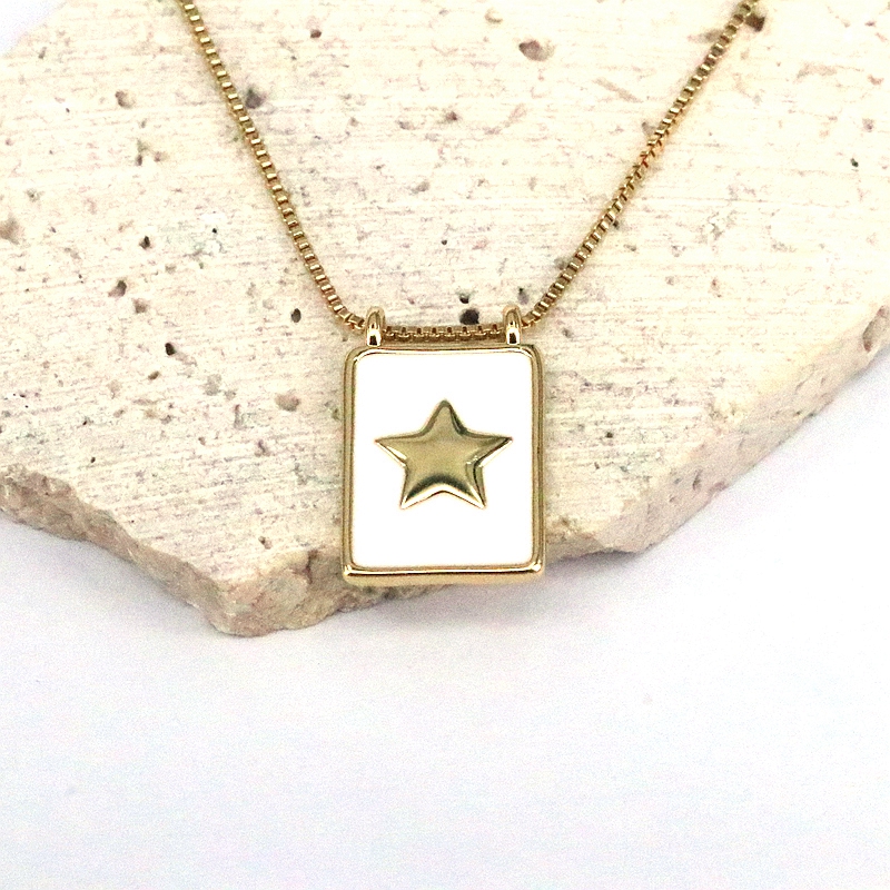 Streetwear Animal Star Moon Copper Plating Gold Plated Pendant Necklace display picture 11