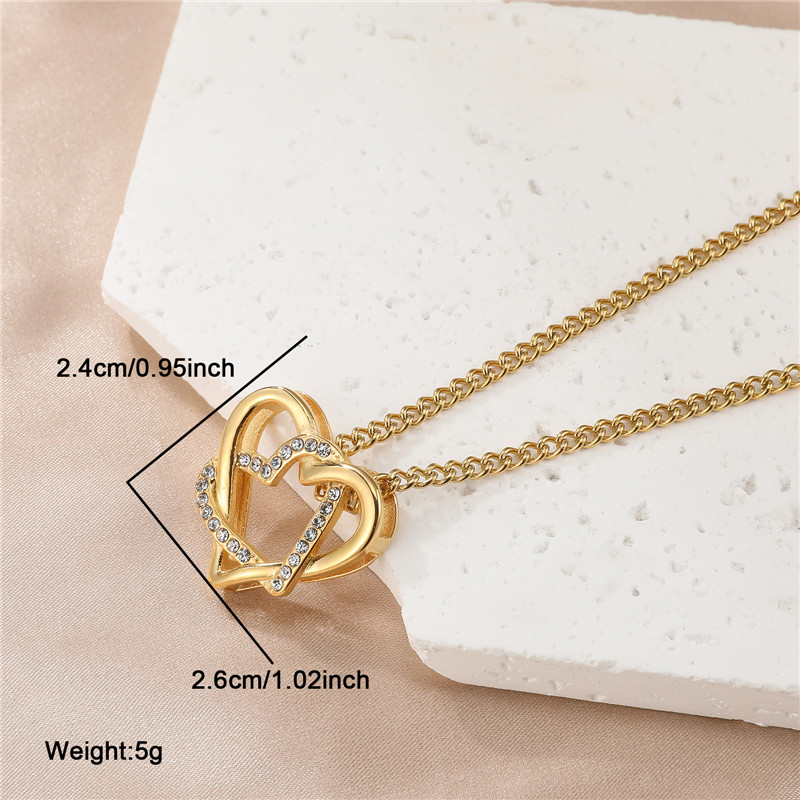 Sweet Simple Style Heart Shape Stainless Steel Hollow Out Inlay Zircon Pendant Necklace display picture 3
