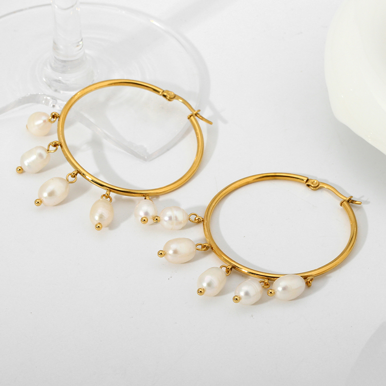 1 Pair Elegant Round Plating 201 Stainless Steel Freshwater Pearl 18K Gold Plated Drop Earrings display picture 5