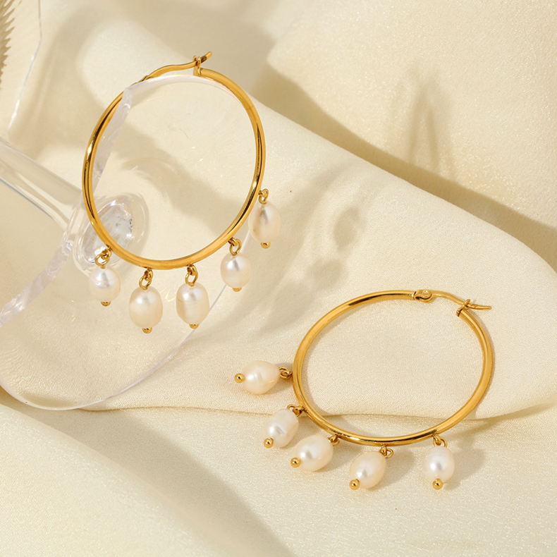 1 Pair Elegant Round Plating 201 Stainless Steel Freshwater Pearl 18K Gold Plated Drop Earrings display picture 6