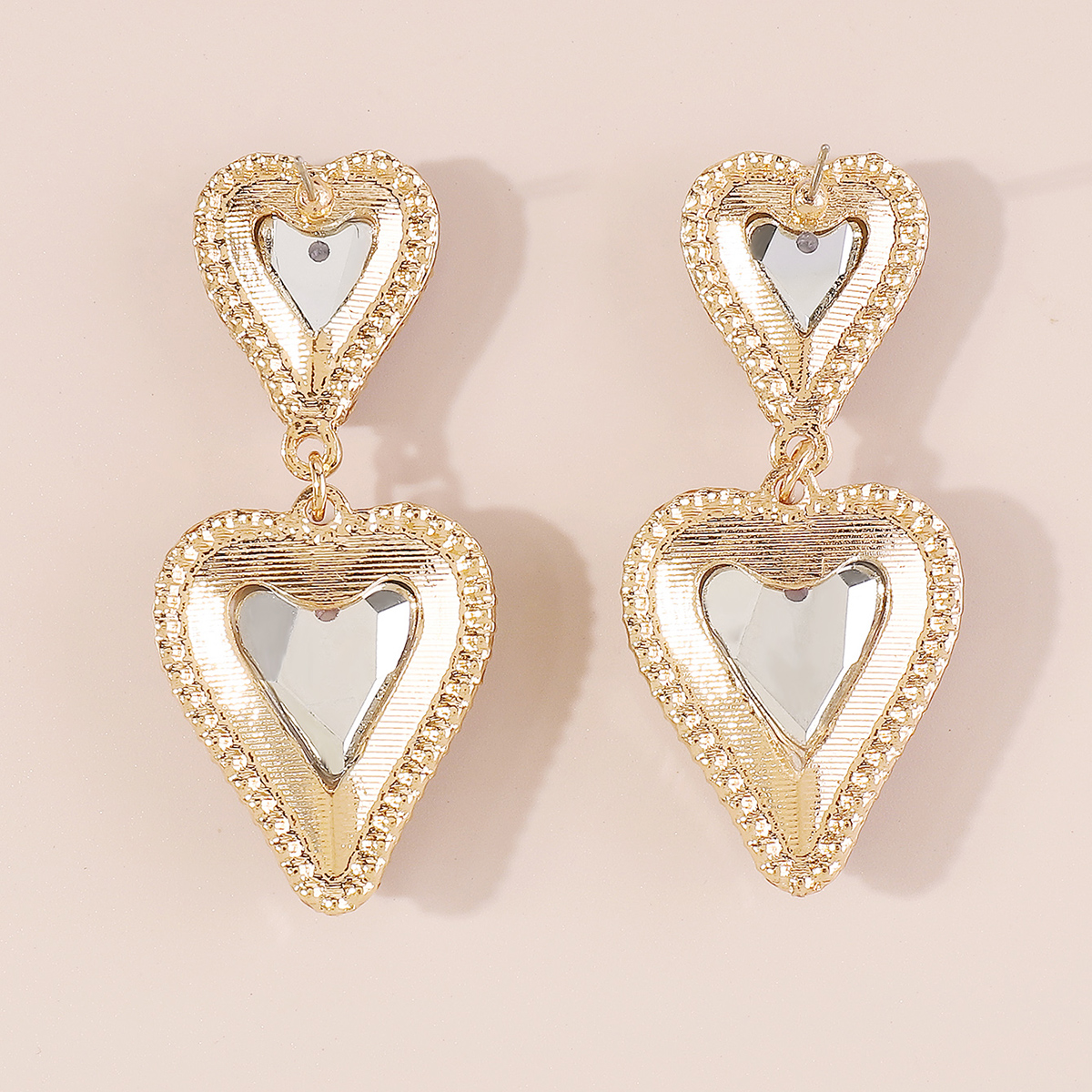 1 Pair Sweet Shiny Heart Shape Inlay Alloy Rhinestones Glass Drop Earrings display picture 12