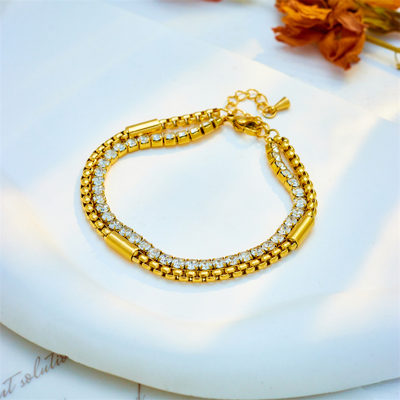 Simple Style Commute Round 304 Stainless Steel 18K Gold Plated Rhinestones Bracelets In Bulk display picture 3