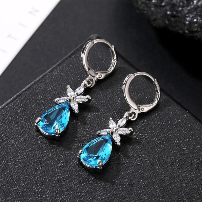 1 Pair Simple Style Water Droplets Plating Inlay Copper Zircon Rhodium Plated Drop Earrings display picture 3