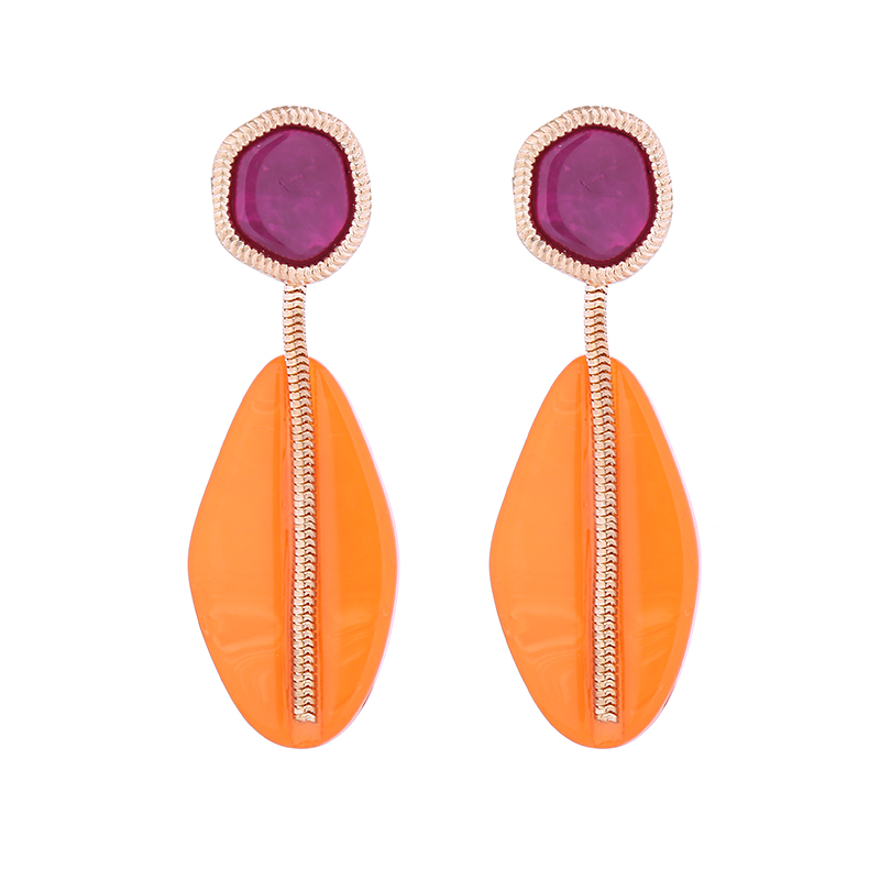 1 Pair Casual Oval Alloy Resin Drop Earrings display picture 5