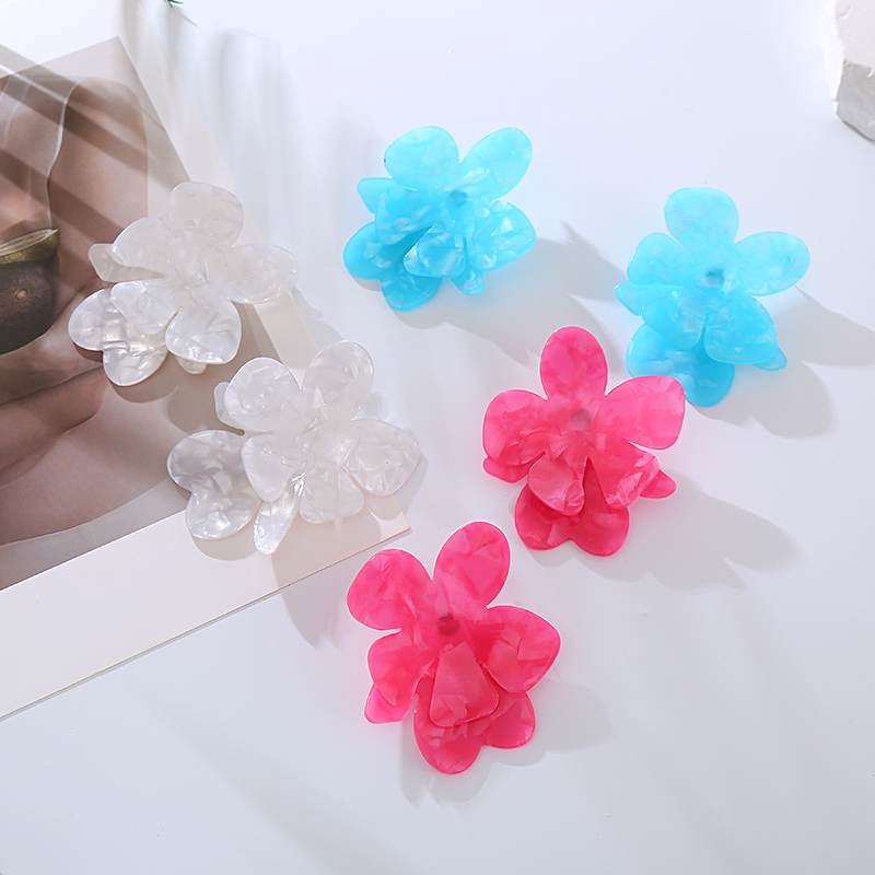 1 Pair Casual Flower Arylic Drop Earrings display picture 3