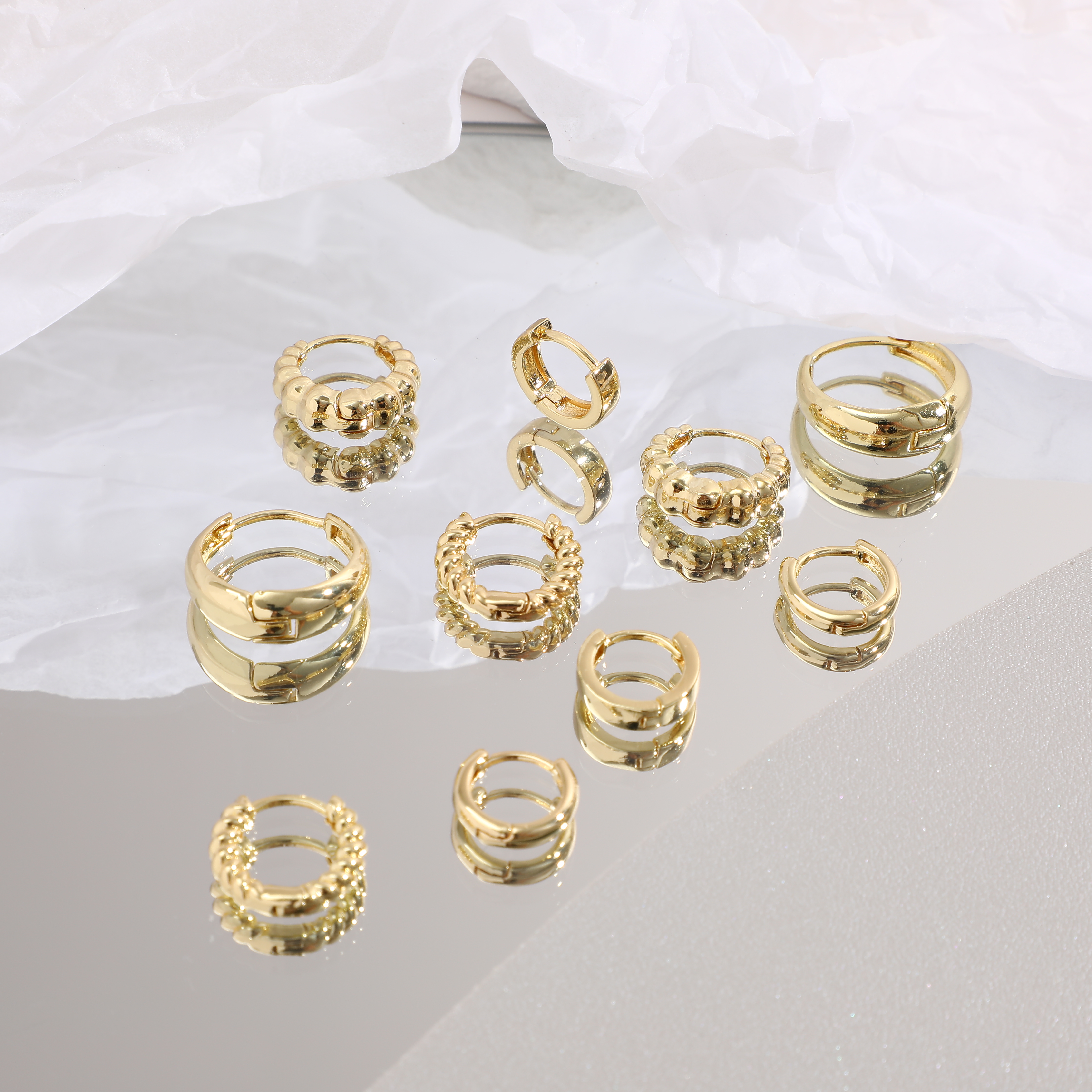 3 Pairs 5 Pairs Luxurious Simple Style Classic Style Round Water Droplets Twist Plating Alloy Gold Plated Silver Plated Hoop Earrings display picture 27