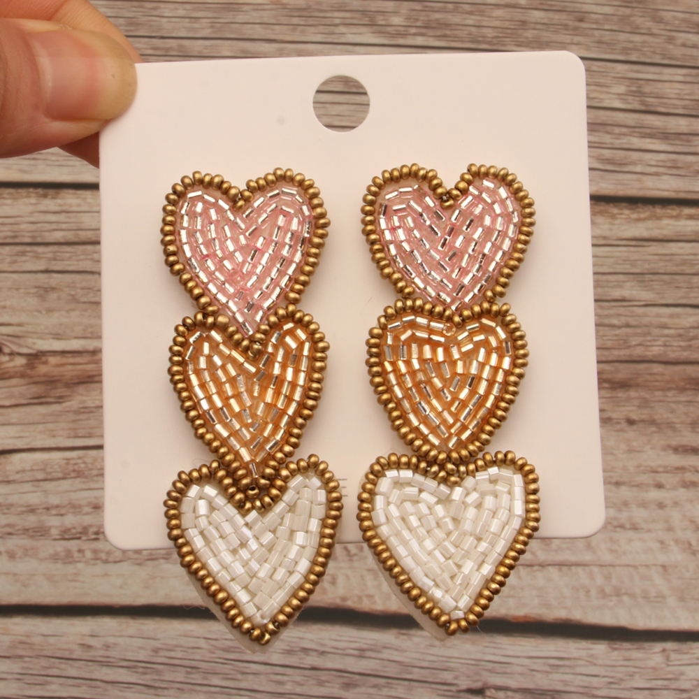 1 Pair Simple Style Artistic Heart Shape Handmade Beaded Cloth Drop Earrings display picture 3