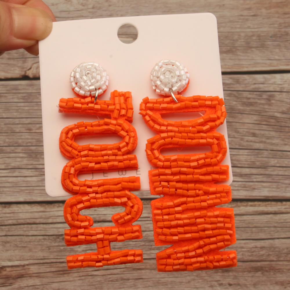 1 Pair Exaggerated Simple Style Letter Handmade Beaded Cloth Drop Earrings display picture 1