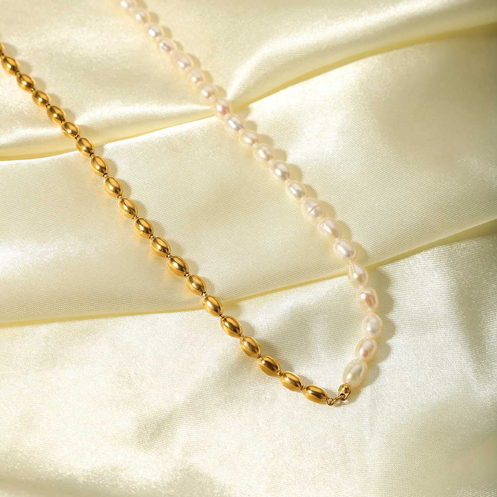 201 Edelstahl Süßwasserperle 18 Karat Vergoldet Barocker Stil Britischer Stil Perlen Überzug Farbblock Halskette display picture 5