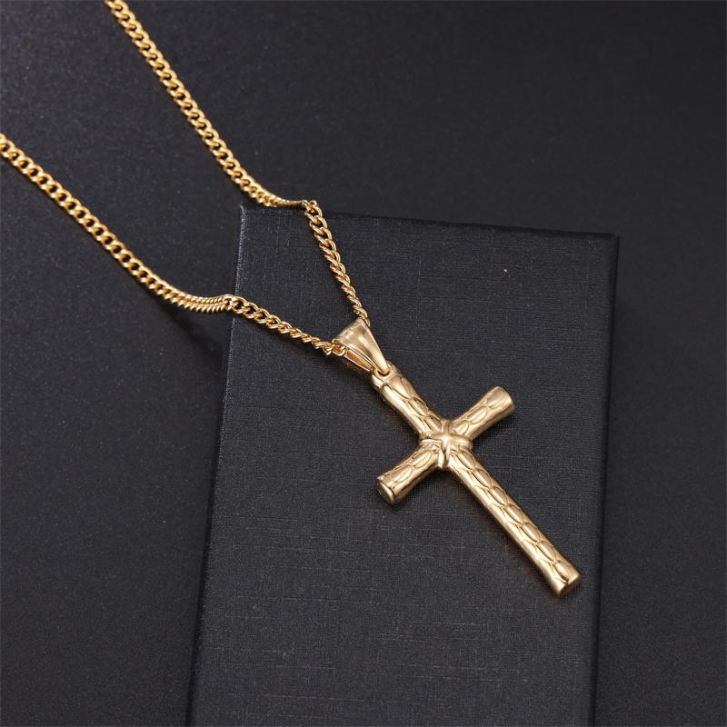 Punk Streetwear Cross Stainless Steel Pendant Necklace display picture 1