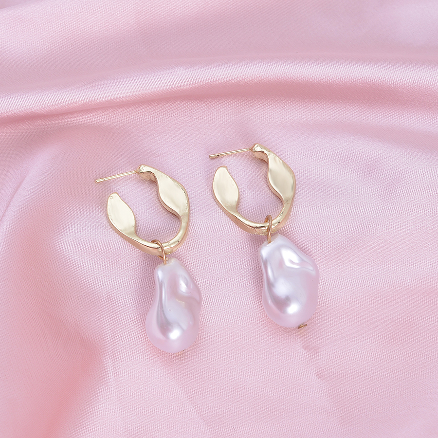 1 Pair Elegant Sweet Artistic Geometric Imitation Pearl Alloy Drop Earrings display picture 3
