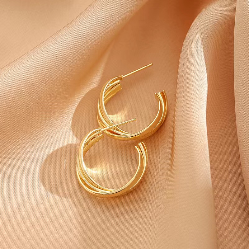 1 Pair Vintage Style Lady Geometric Heart Shape Plating Alloy Gold Plated Earrings display picture 8