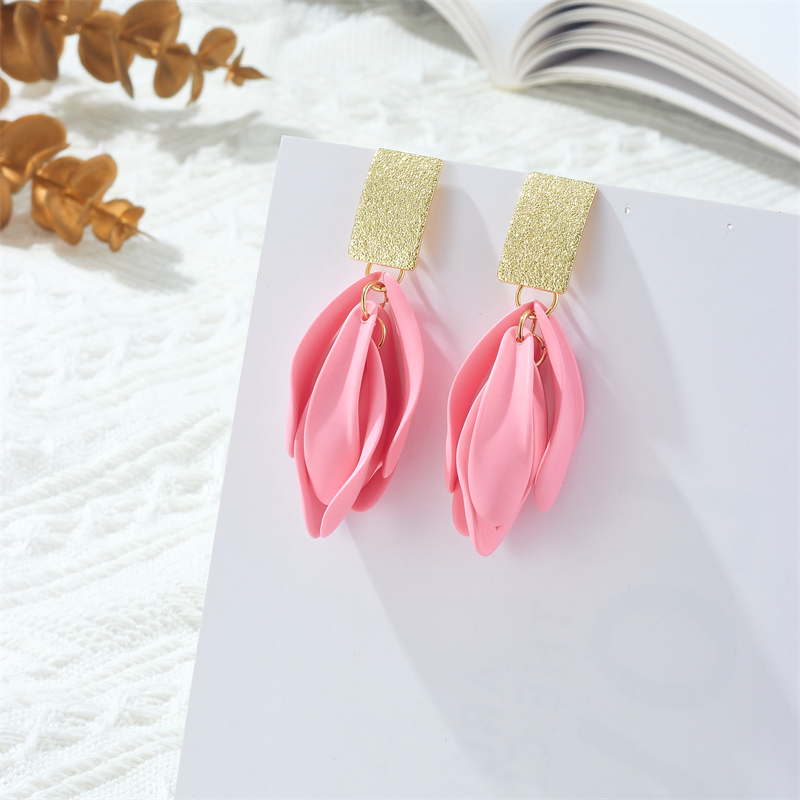 1 Pair Lady Vacation Petal Arylic Alloy Drop Earrings display picture 5